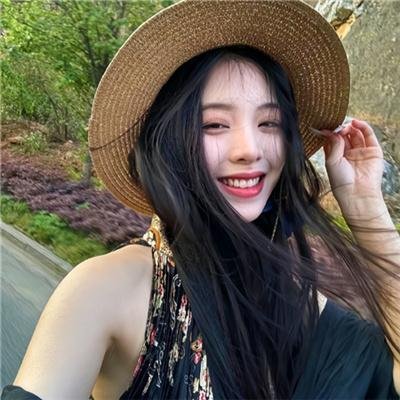 住进阿姨家后，我觉醒了时间暂停