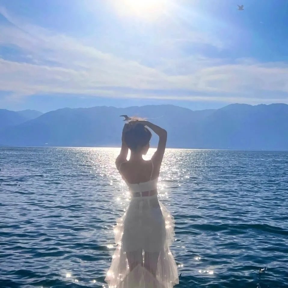 分手后高冷女友后悔了